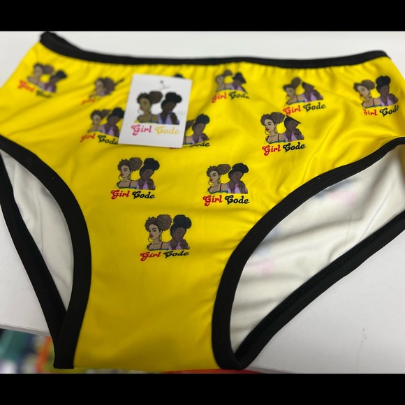 Customized Girlcode brand - Picture 2 of 9